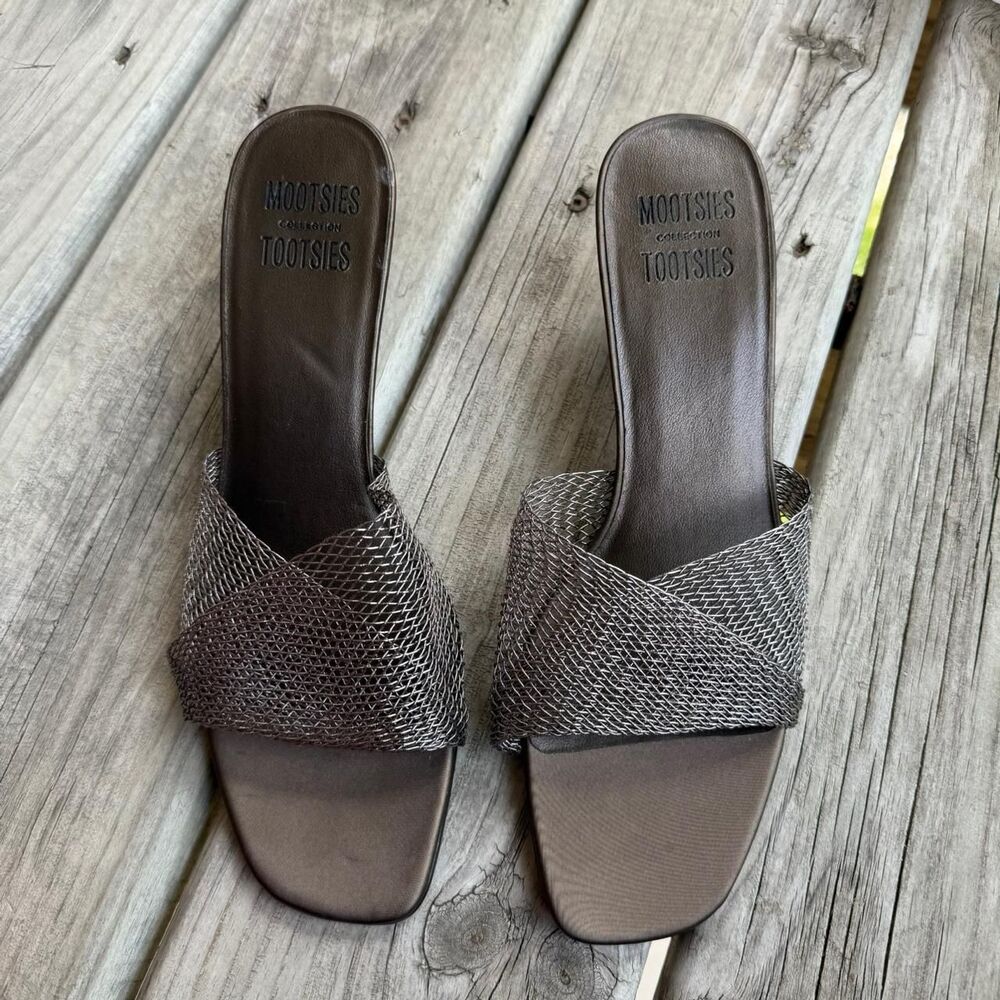 vintage Mootsies Tootsies boho indie brown heeled sandal silver mesh strap